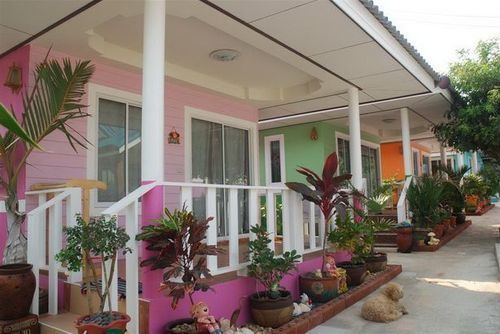 Baan Im Em Hotel Pattaya Bagian luar foto